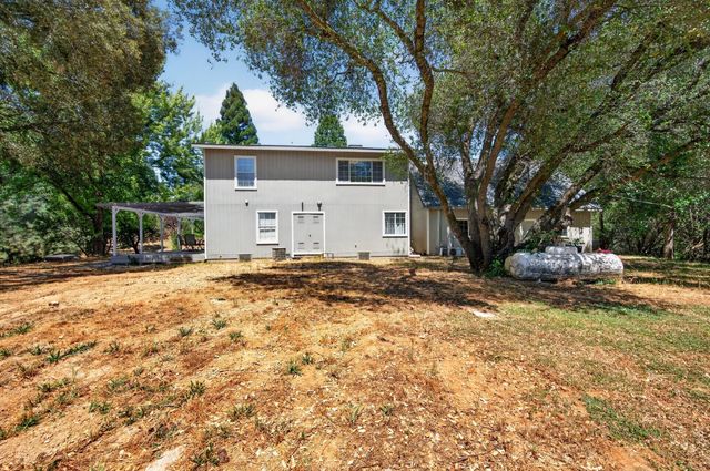 4900 Knottingham Rd, Diamond Springs, CA 95619
