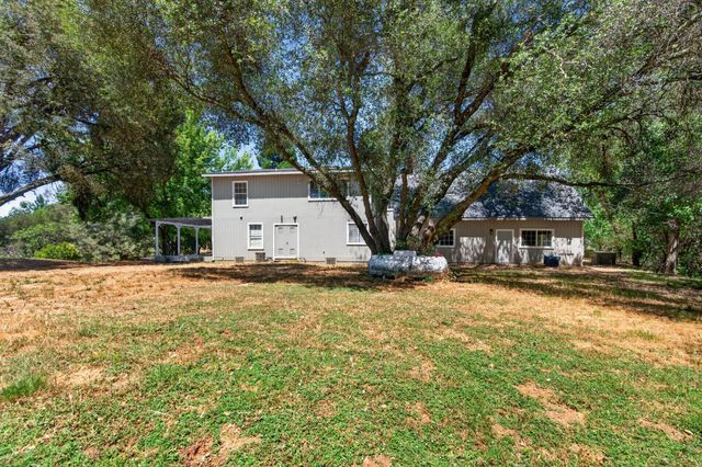 4900 Knottingham Rd, Diamond Springs, CA 95619