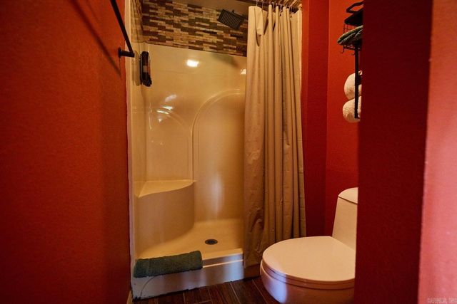 1 Kiawnie Circle Cove, Hardy, AR 72542