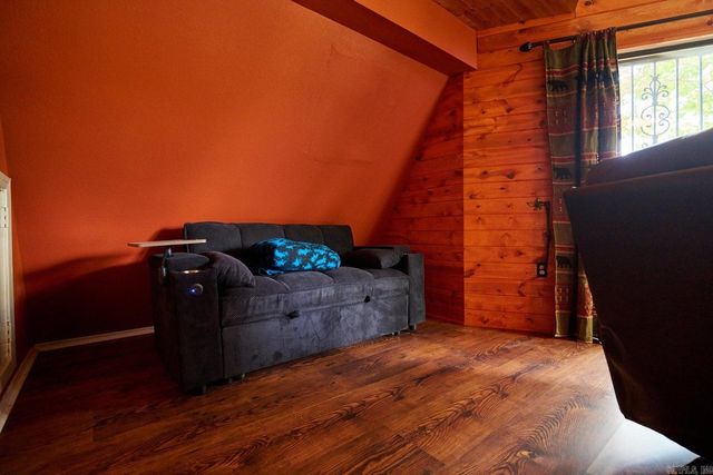 1 Kiawnie Circle Cove, Hardy, AR 72542