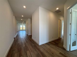 4805 Dickens Landing Drive, League City, TX 77573
