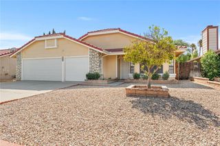 1489 S Palm Avenue, Hemet, CA 92543