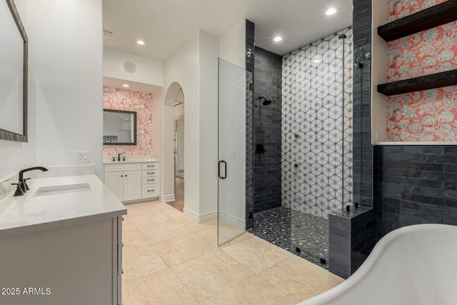 7002 E ASTER Drive, Scottsdale, AZ 85254