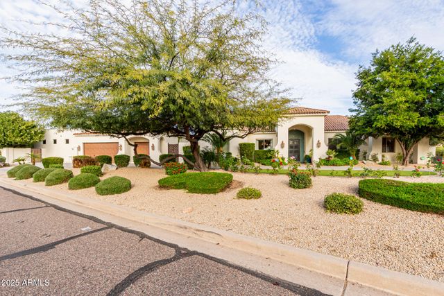7002 E ASTER Drive, Scottsdale, AZ 85254