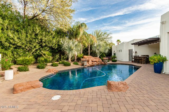 7002 E ASTER Drive, Scottsdale, AZ 85254