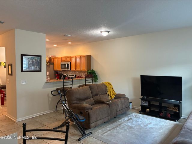 1669 BISCAYNE BAY Circle, Jacksonville, FL 32218