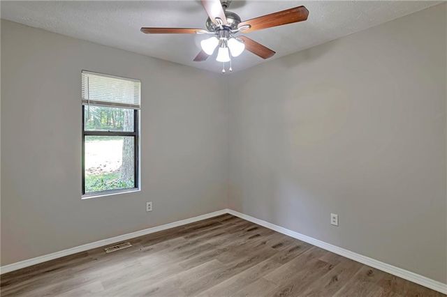 4055 Chimney Ridge Way, Ellenwood, GA 30294