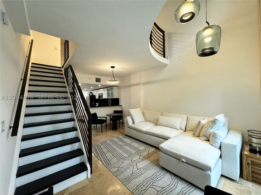 3339 Virginia St 327, Miami, FL 33133