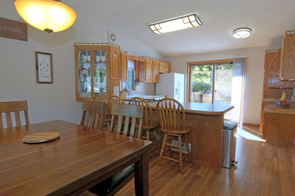8301 Cooper Way, Inver Grove Heights, MN 55076 — photo 5