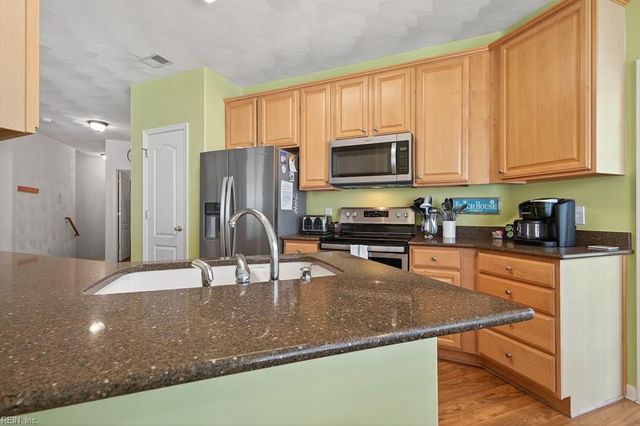 702 Prestwick TURN, Cape Charles, VA 23310