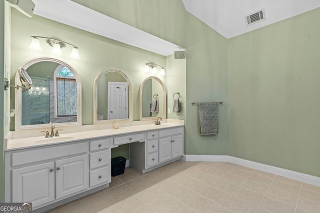 6034 Nature Path Lane, Sugar Hill, GA 30518