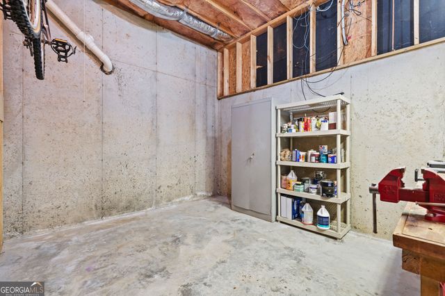 6034 Nature Path Lane, Sugar Hill, GA 30518