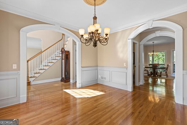 6034 Nature Path Lane, Sugar Hill, GA 30518