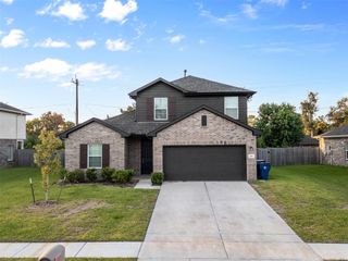 420 Magnolia Street, Richwood, TX 77531