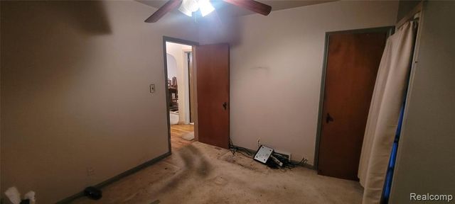 16660 Whitcomb Street, Detroit, MI 48235