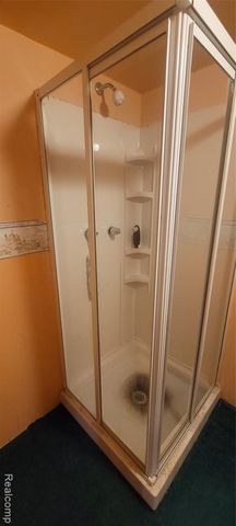 16660 Whitcomb Street, Detroit, MI 48235