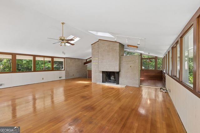 2001 Castleway Lane NE, Atlanta, GA 30345