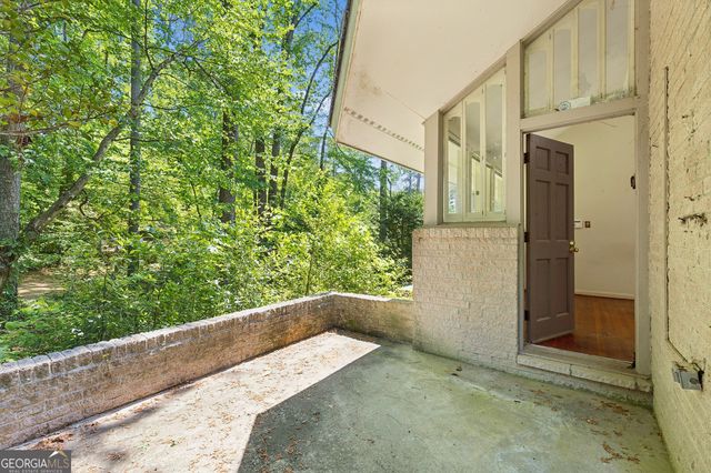 2001 Castleway Lane NE, Atlanta, GA 30345