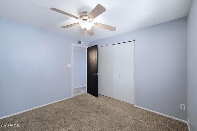 3217 W BANFF Lane, Phoenix, AZ 85053
