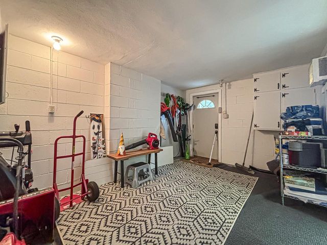 W164N8586 Hiawatha AVENUE, Menomonee Falls, WI 53051