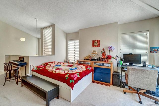 7959 Caminito Dia 2, San Diego, CA 92122