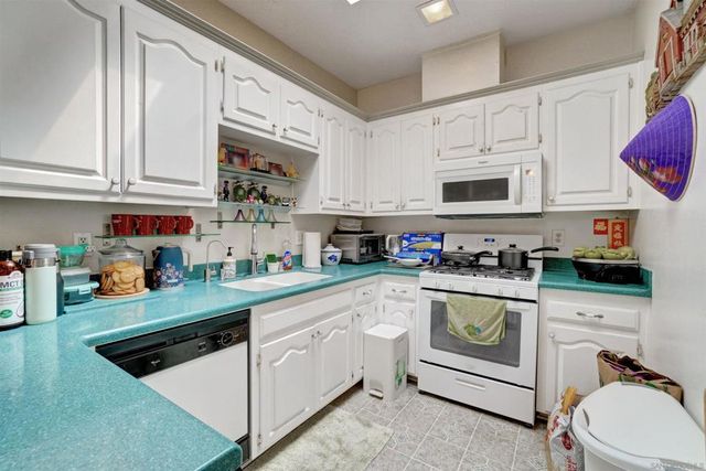 7959 Caminito Dia 2, San Diego, CA 92122