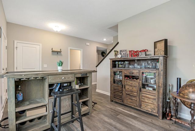 440 Oakland Hills Loop, Commercial Point, OH 43116