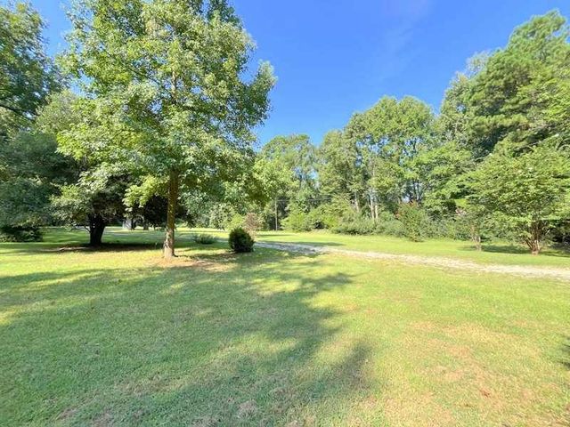 1384 E Fm 2712, Crockett, TX 75835
