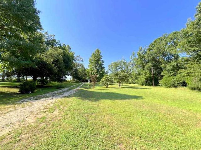 1384 E Fm 2712, Crockett, TX 75835