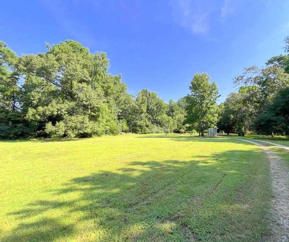 1384 E Fm 2712, Crockett, TX 75835