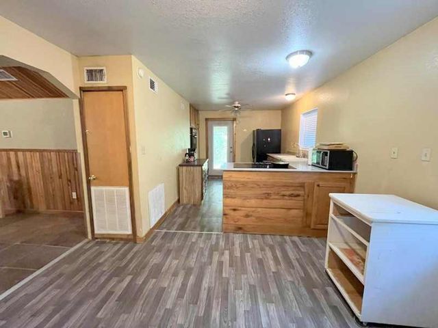 1384 E Fm 2712, Crockett, TX 75835