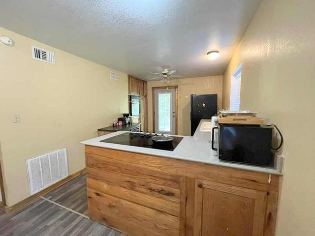 1384 E Fm 2712, Crockett, TX 75835
