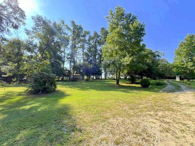 1384 E Fm 2712, Crockett, TX 75835