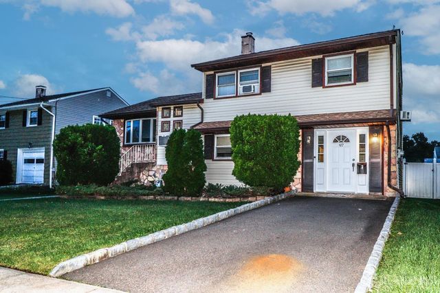 97 Sterling Drive, Colonia, NJ 07067