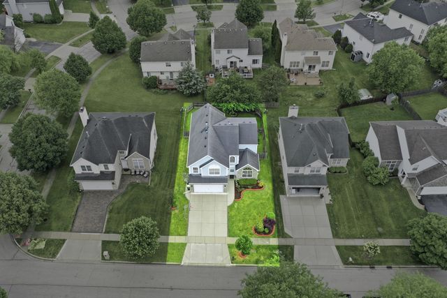 154 AUGUSTA Drive, Streamwood, IL 60107