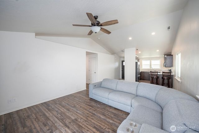 1406 E Nen Drive, Moses Lake, WA 98837