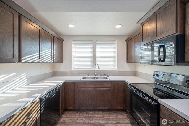 1406 E Nen Drive, Moses Lake, WA 98837