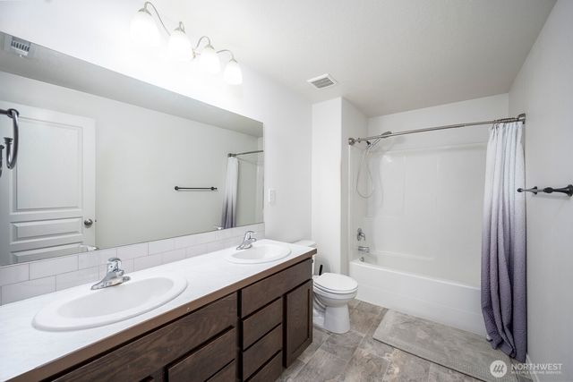 1406 E Nen Drive, Moses Lake, WA 98837