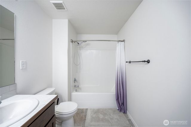 1406 E Nen Drive, Moses Lake, WA 98837