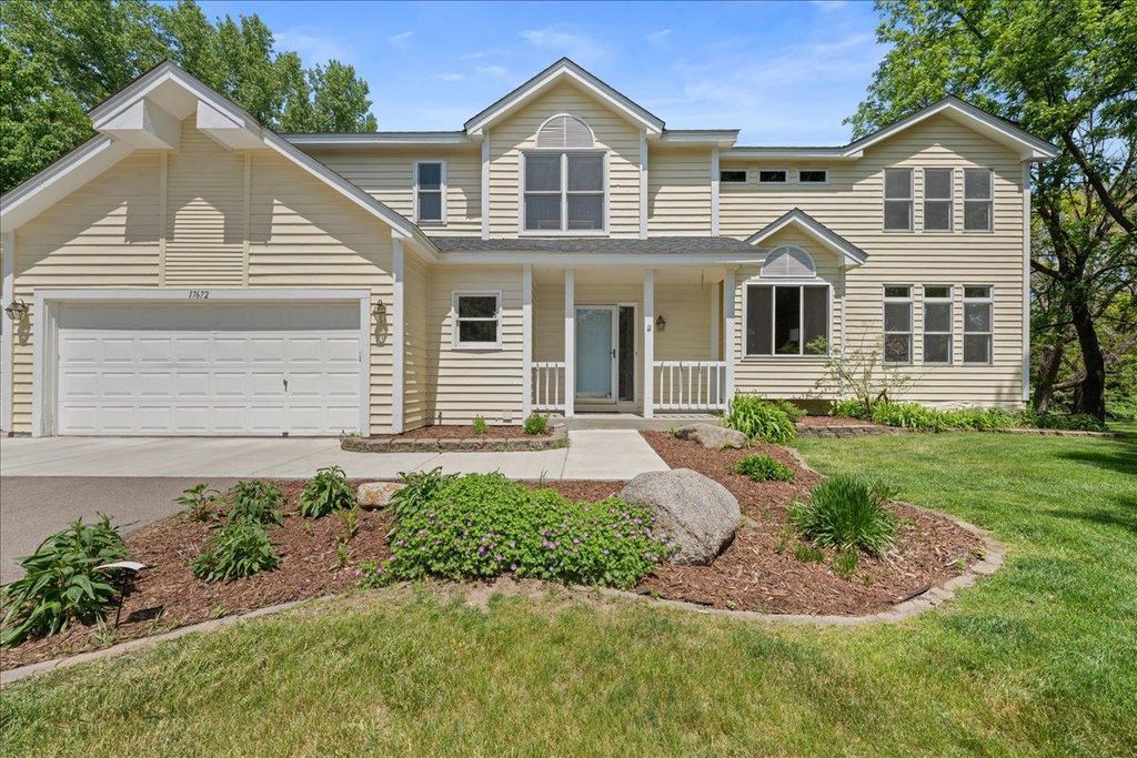 17672 Kettering Trail, Lakeville, MN 55044 — photo 4