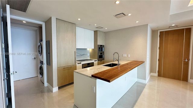 15701 Collins Ave 3804, Sunny Isles Beach, FL 33160