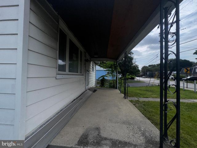 2426 BETHEL RD, Chester, PA 19013