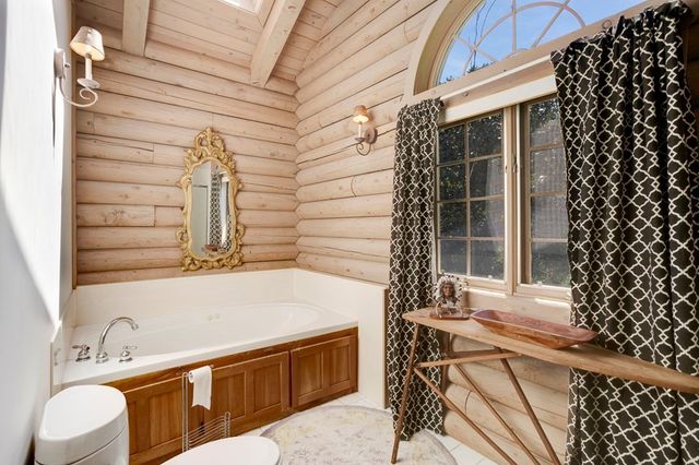 68 Countryside Lane, Hayesville, NC 28904