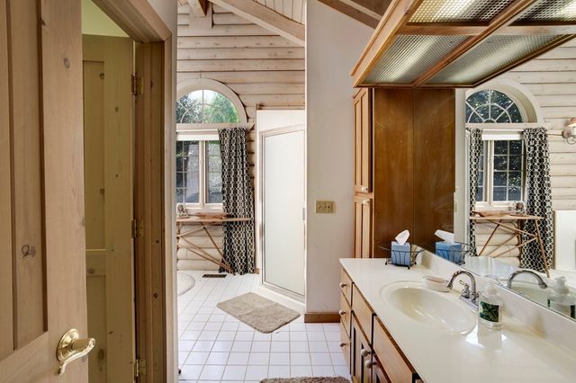 68 Countryside Lane, Hayesville, NC 28904