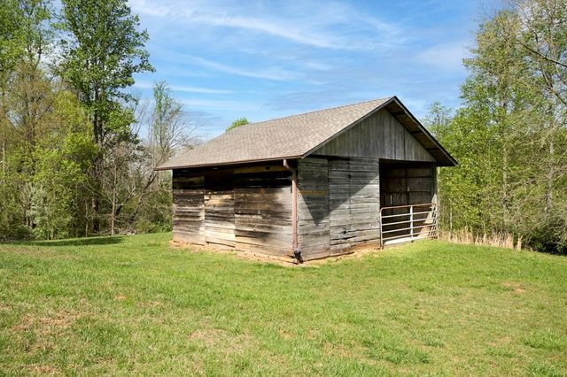 68 Countryside Lane, Hayesville, NC 28904