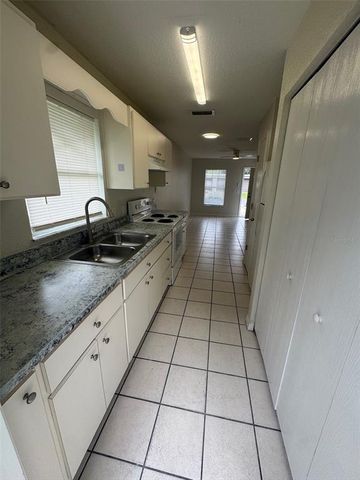 11322-11322 SE 55TH AVENUE ROAD 1902, Belleview, FL 34420