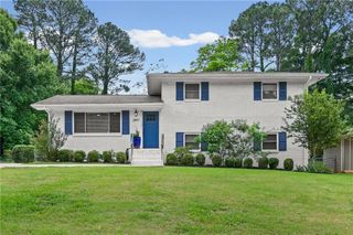 2497 Whites Mill Ln, Decatur, GA 30032