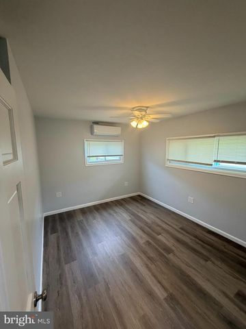 89 TIMBER LN, Levittown, PA 19054