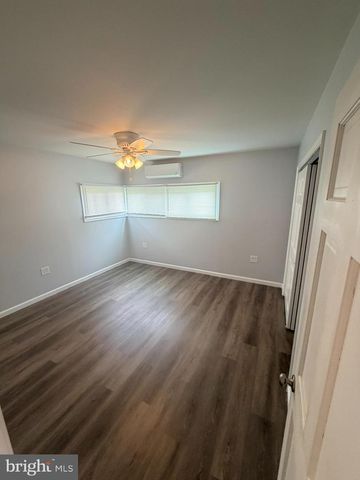 89 TIMBER LN, Levittown, PA 19054