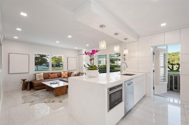 1140 S ORLANDO AVENUE F8, Maitland, FL 32751